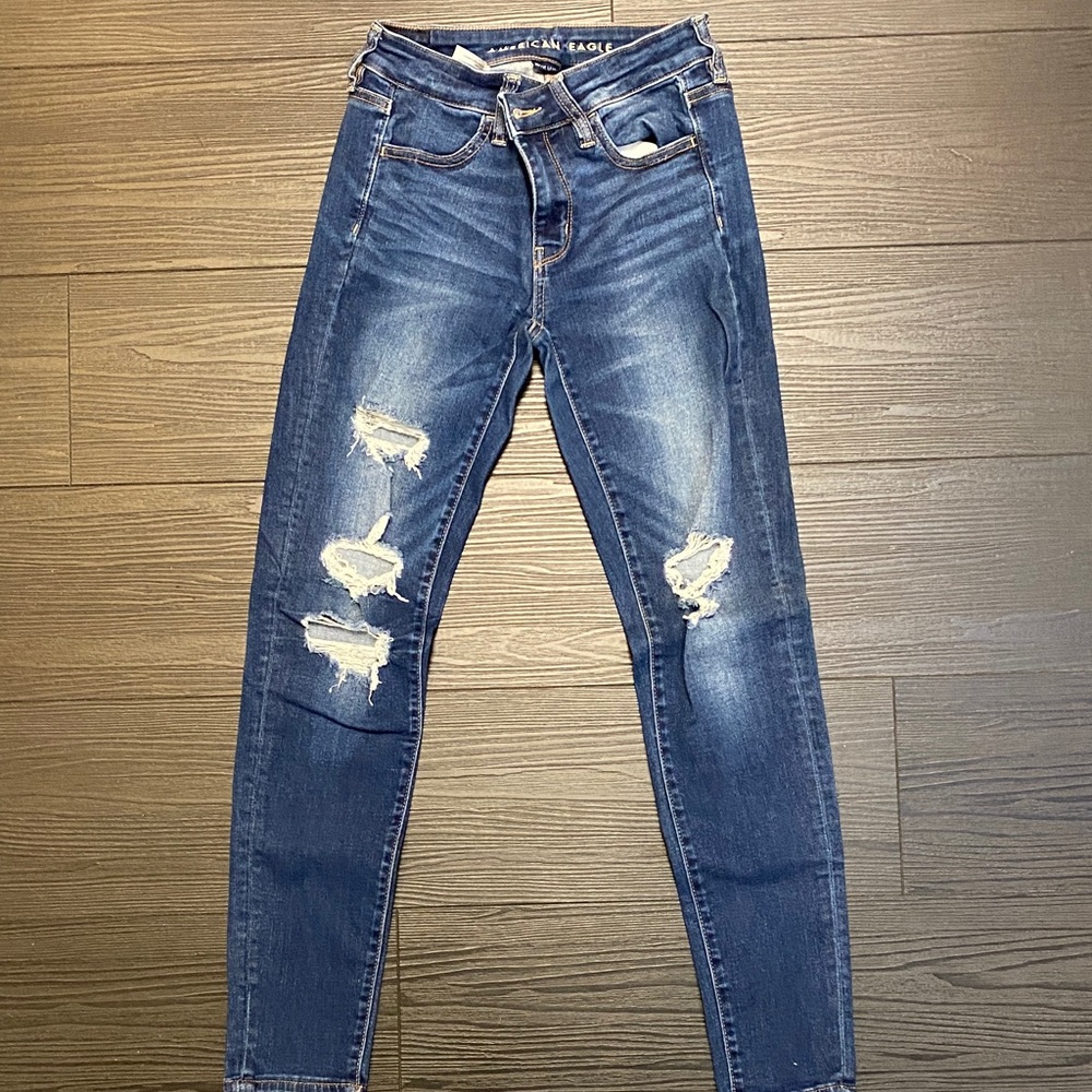 American Eagle Outfitters Women's Dark Blue Ripped Skinny Jeans